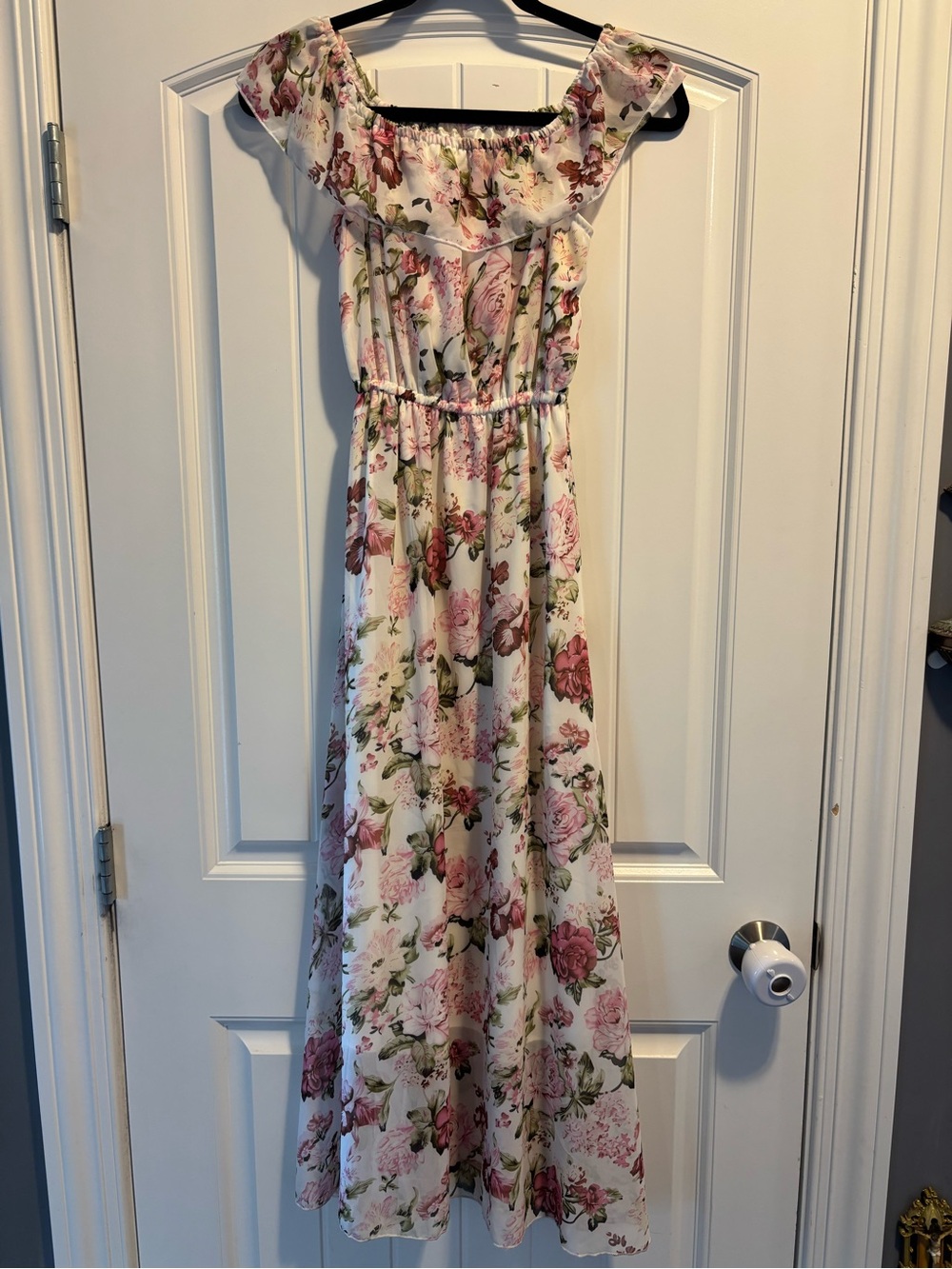 Peyton Bre Pink Floral Maxi Dress